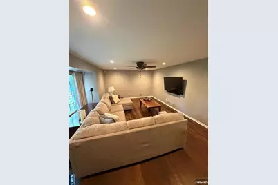 61 Heatherhill Lane, Woodcliff Lake, NJ 07677 - Photo 12