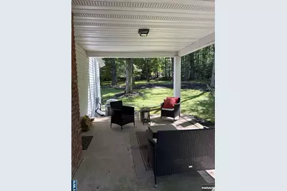 61 Heatherhill Lane, Woodcliff Lake, NJ 07677 - Photo 20