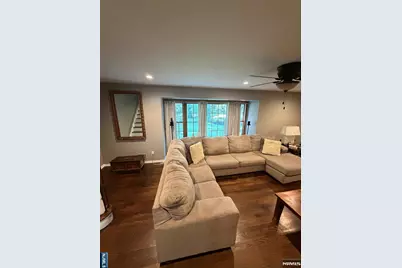 61 Heatherhill Lane, Woodcliff Lake, NJ 07677 - Photo 10