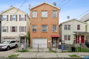 45 Orient Ave 2, Jersey City, NJ 07305 - Photo 20