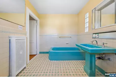 26 Lafayette Avenue, East Orange, NJ 07017 - Photo 16