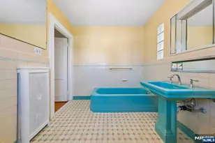 26 Lafayette Ave, East Orange, NJ 07017 - Photo 16