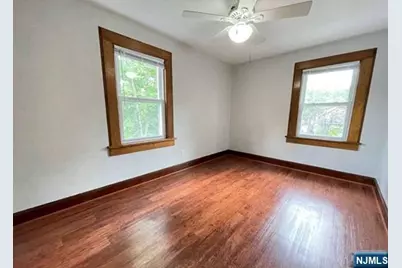 13-40 George Street 2 #2, Fair Lawn, NJ 07410 - Photo 12