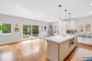 34 Lafayette Ave, Cliffside Park, NJ 07010 - Photo 14