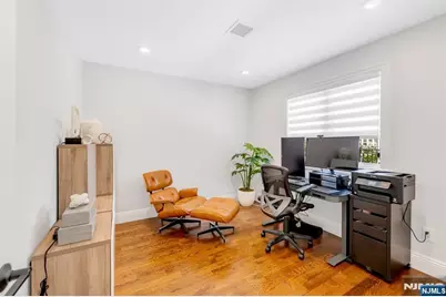 34 Lafayette Avenue, Cliffside Park, NJ 07010 - Photo 32