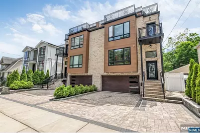 34 Lafayette Avenue, Cliffside Park, NJ 07010 - Photo 2