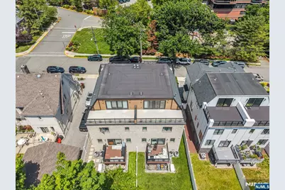 34 Lafayette Avenue, Cliffside Park, NJ 07010 - Photo 46