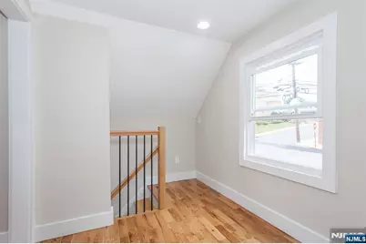 2389 3rd Street, Fort Lee, NJ 07024 - Photo 22