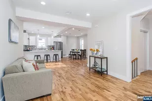 2389 3rd St, Fort Lee, NJ 07024 - Photo 34
