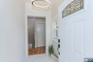 2389 3rd St, Fort Lee, NJ 07024 - Photo 32