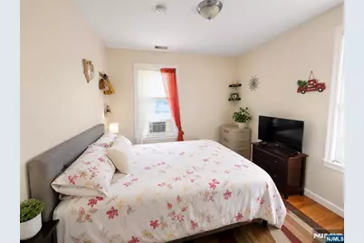 314 Smith Street, Newark, NJ 07106 - Photo 10