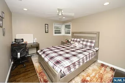 38 Griswold Place, Glen Rock, NJ 07452 - Photo 12