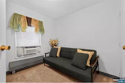 192 Dwight Street, Jersey City, NJ 07305 - Photo 32