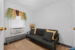 192 Dwight St, Jersey City, NJ 07305 - Photo 32