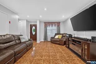 192 Dwight St, Jersey City, NJ 07305 - Photo 6