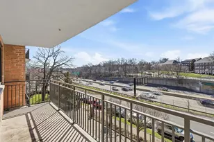 60 Parkway Dr 4G, East Orange, NJ 07017 - Photo 2