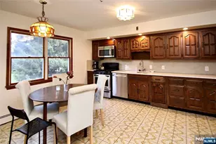 5-27 Dorothy St, Fair Lawn, NJ 07410 - Photo 6