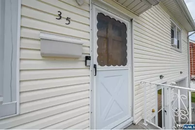 35 Werneking Place, Little Ferry, NJ 07643 - Photo 2