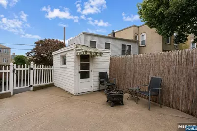1009 Paterson Plank Road, North Bergen, NJ 07047 - Photo 26