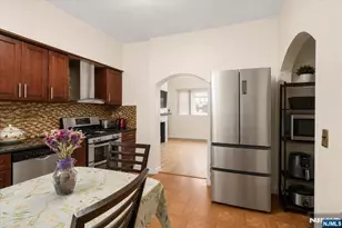 1009 Paterson Plank Rd, North Bergen, NJ 07047 - Photo 10