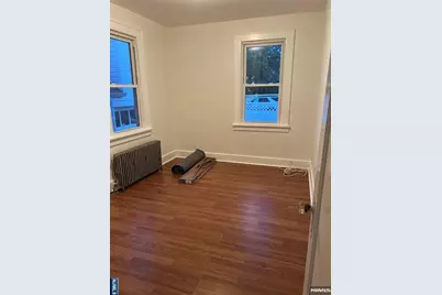 188 Chestnut Street, Garfield, NJ 07026 - Photo 4