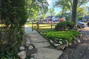130 Glenbrook Parkway 4A, Englewood, NJ 07631 - Photo 4