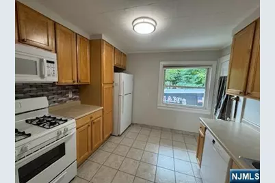 773 Bloomfield Avenue 1 #1, Verona, NJ 07044 - Photo 10