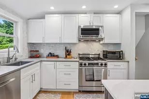 135 Locust Dr, Maywood, NJ 07607 - Photo 14