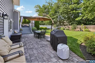 135 Locust Drive, Maywood, NJ 07607 - Photo 38
