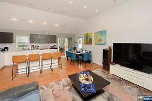 38-55 Van Riper Pl, Fair Lawn, NJ 07410 - Photo 4