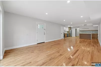 134 Shepard Avenue, East Orange, NJ 07018 - Photo 14