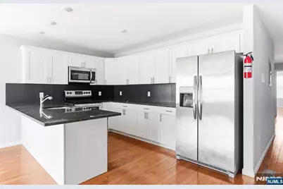 295 N 10th Street, Newark, NJ 07107 - Photo 8