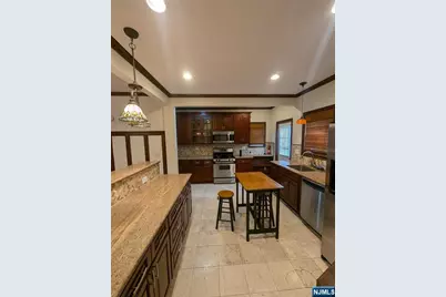 3 Hillside Avenue, Nutley, NJ 07110 - Photo 8