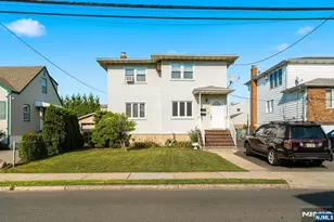 92 Phillips Ave, South Hackensack Township, NJ 07606 - Photo 2