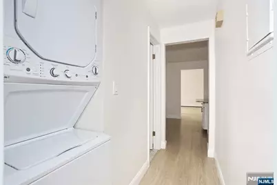 40 Avenue C 1 #1, Lodi, NJ 07644 - Photo 10