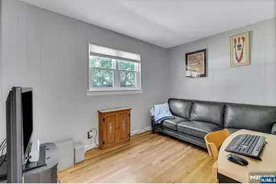 32-15 Southern Drive, Fair Lawn, NJ 07410 - Photo 10