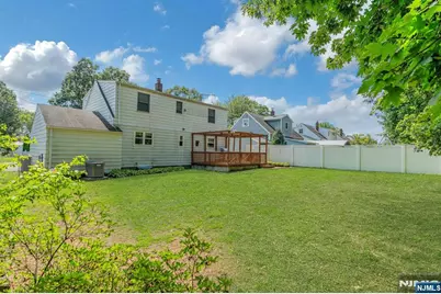 32-15 Southern Drive, Fair Lawn, NJ 07410 - Photo 20