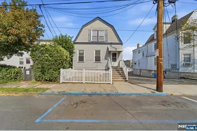 233 Maple Street, Kearny, NJ 07032 - Photo 2