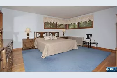 91 Rose Avenue, Woodcliff Lake, NJ 07677 - Photo 8