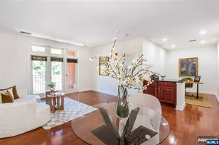 7400 River Road 302, North Bergen, NJ 07047 - Photo 4
