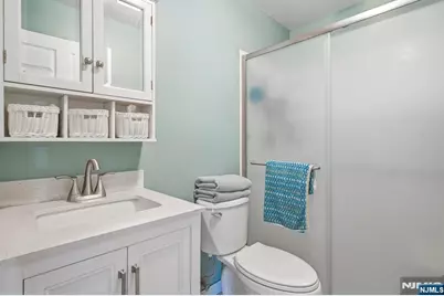 17 Chester Avenue, Newark, NJ 07104 - Photo 24