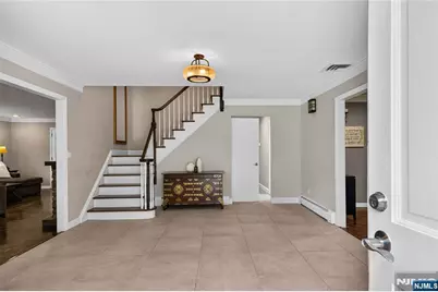 700 Oak Lane, Franklin Lakes, NJ 07417 - Photo 6