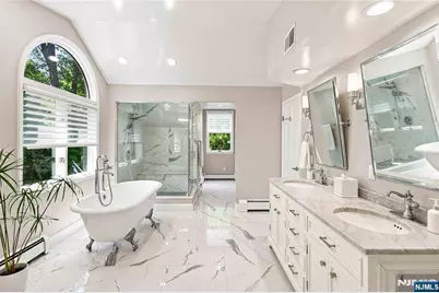 700 Oak Lane, Franklin Lakes, NJ 07417 - Photo 26