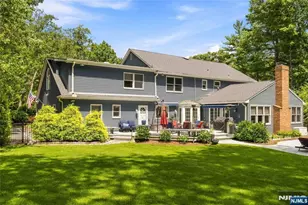 700 Oak Ln, Franklin Lakes, NJ 07417 - Photo 40