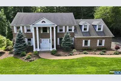 700 Oak Lane, Franklin Lakes, NJ 07417 - Photo 44