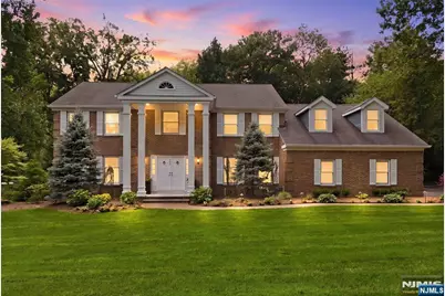 700 Oak Lane, Franklin Lakes, NJ 07417 - Photo 1
