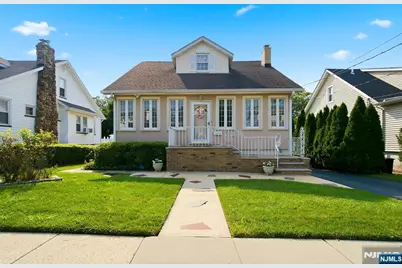 404 Palmer Avenue, Maywood, NJ 07607 - Photo 1