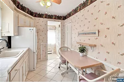 404 Palmer Avenue, Maywood, NJ 07607 - Photo 12