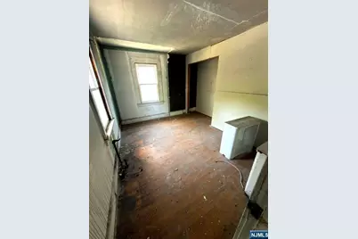 134 Sherman Avenue, Teaneck Township, NJ 07666 - Photo 6