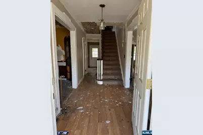 134 Sherman Avenue, Teaneck Township, NJ 07666 - Photo 2